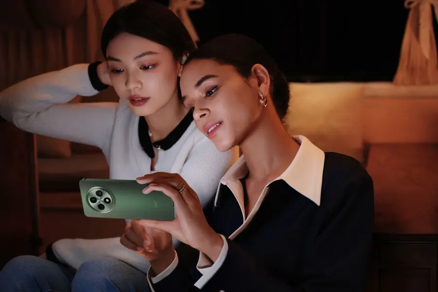 OPPO Reno12 FS 5G 12/512 GB Amber Orange